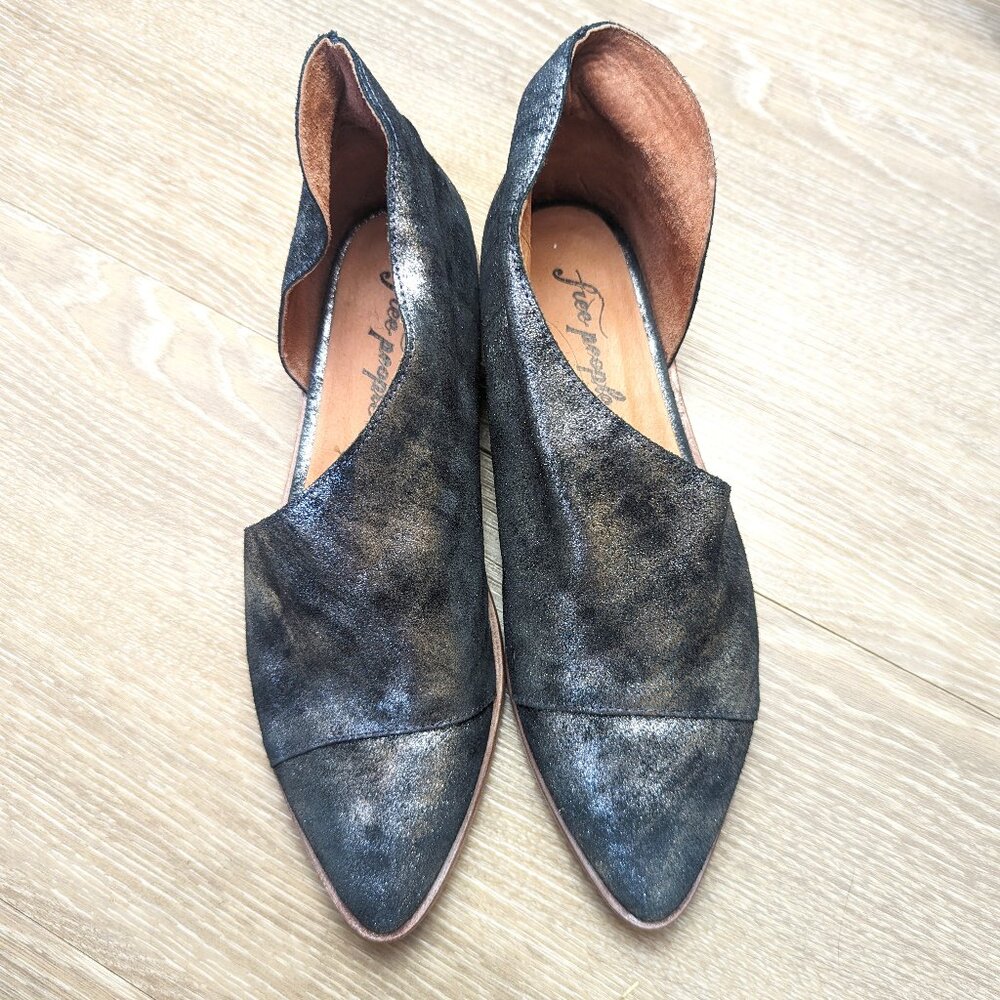 Free People Side Cut Metallic Flats - Size 40